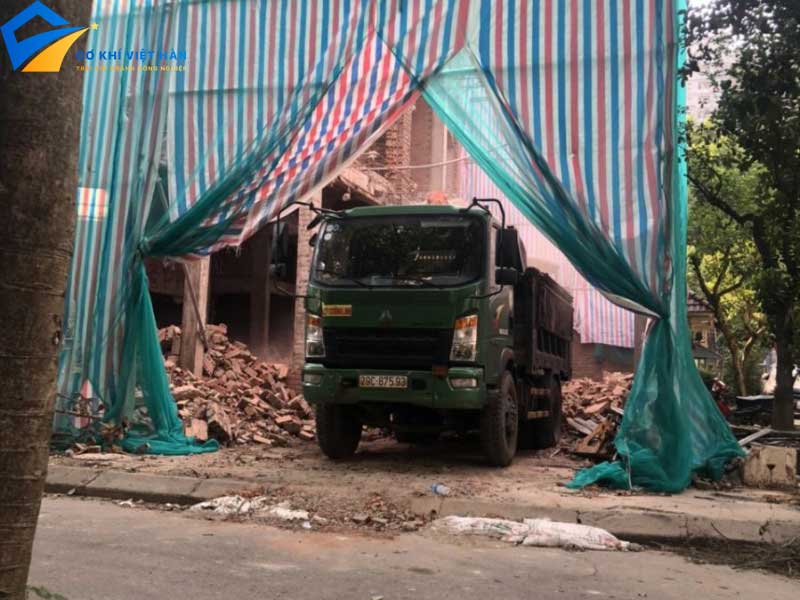 Vận chuyển trạc thải tại Long Biên. 3 Vận chuyển trạc thải