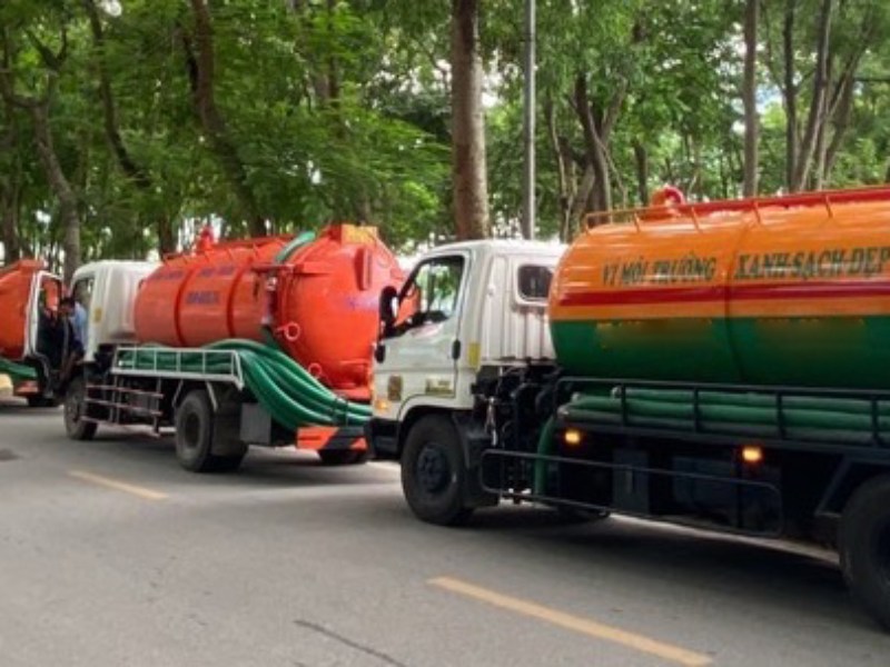 Hút bể mỡ chất thải