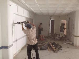 Sửa chữa nhà cũ, ốp lát