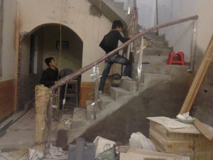 Sửa chữa nhà cũ, ốp lát