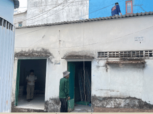 Sửa chữa nhà cũ, ốp lát