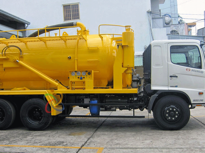 Hút bể mỡ chất thải