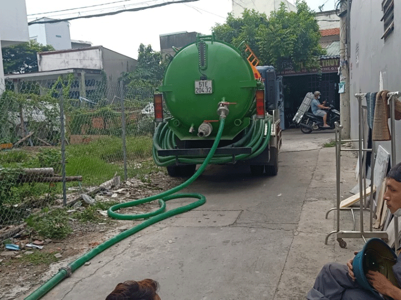 Hút bể mỡ chất thải
