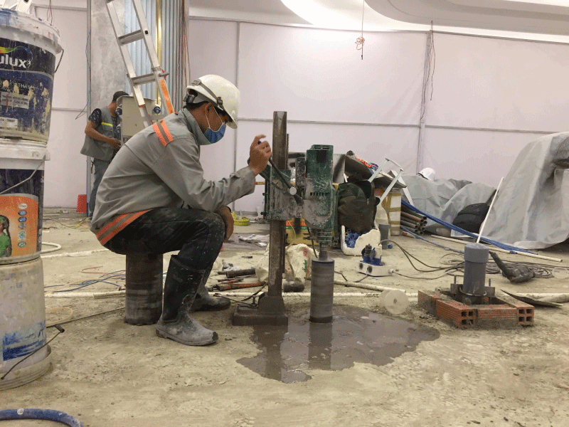 Khoan cắt bê tông