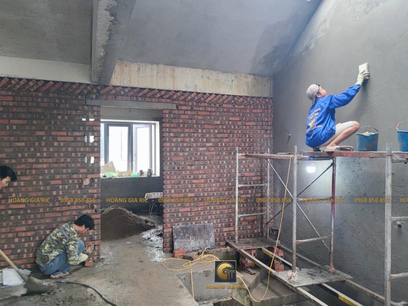 Sửa chữa nhà cũ, ốp lát