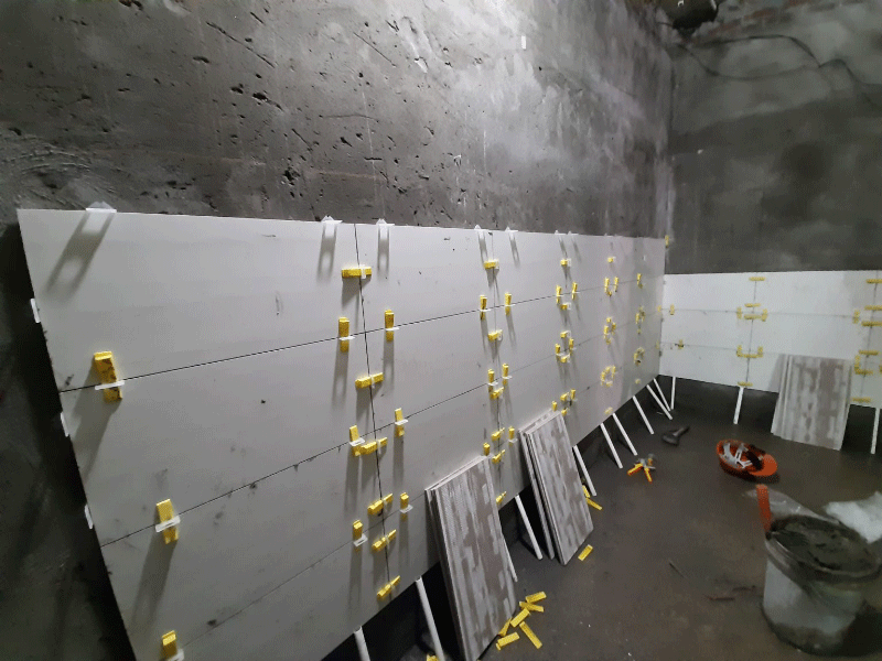 Sửa chữa nhà cũ, ốp lát